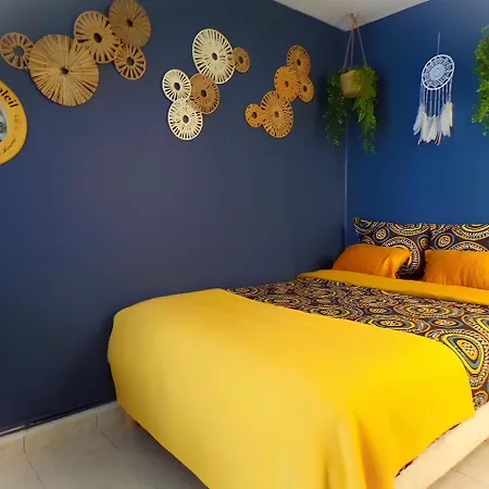 Cosy Sur Le Port Apartment *